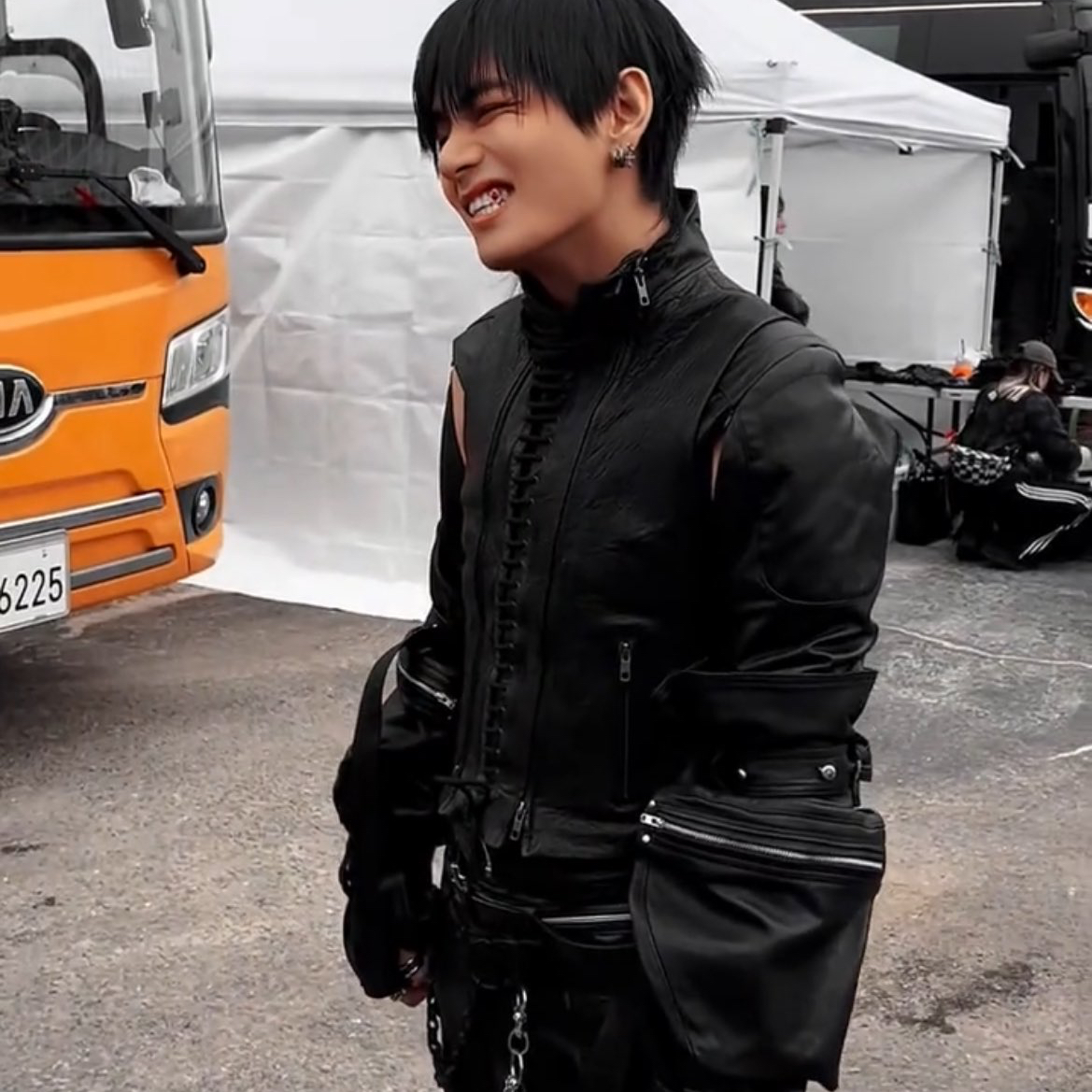 A moment captured by V (BTS)'s fan