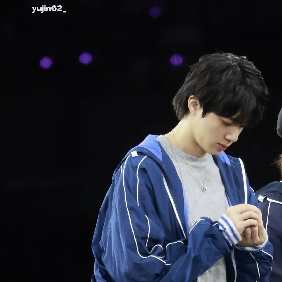 Potret di balik layar Jin (BTS)