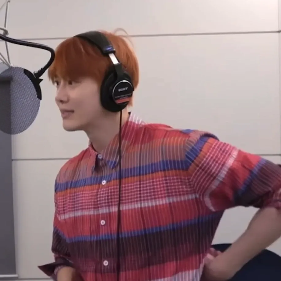 Latest photo of Suho (EXO)