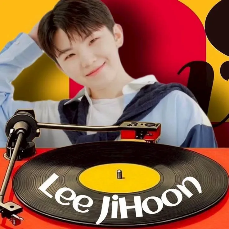 A moment captured by Woozi (SEVENTEEN)'s fan