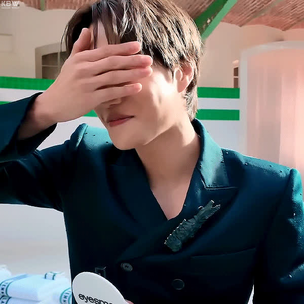 由粉丝团选择的Kai (EXO)最佳时刻