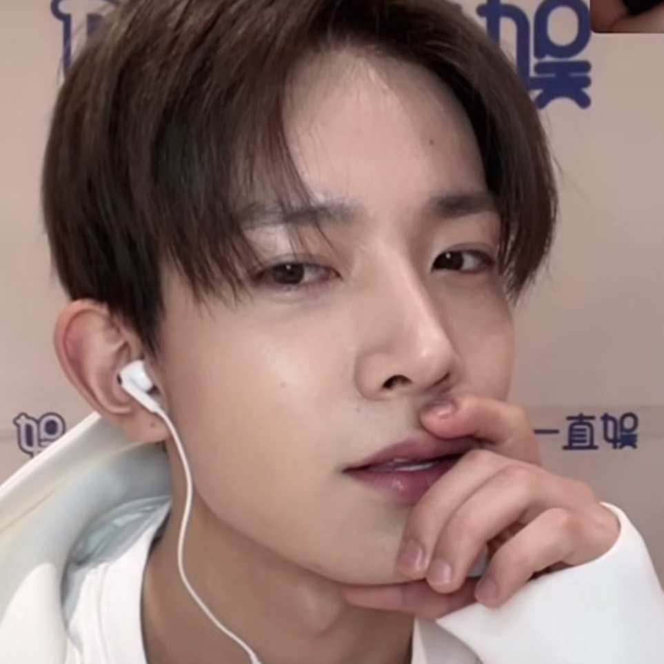 에반의 비하인드 컷