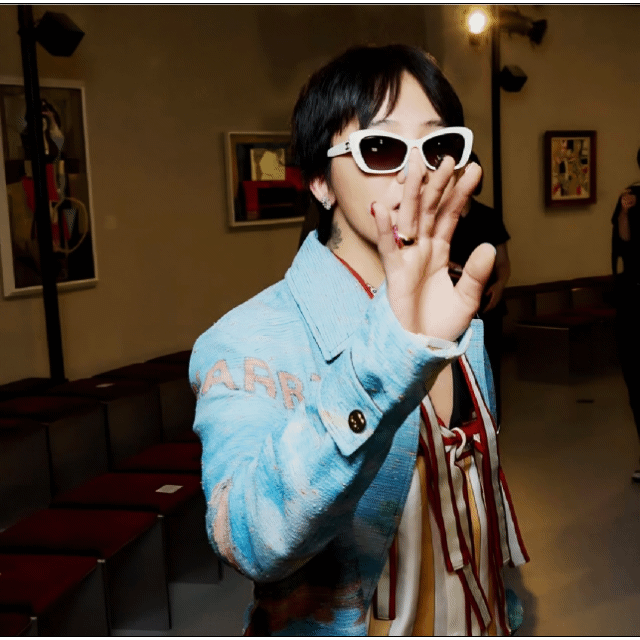 Recent activity shot of G-DRAGON (BIGBANG)