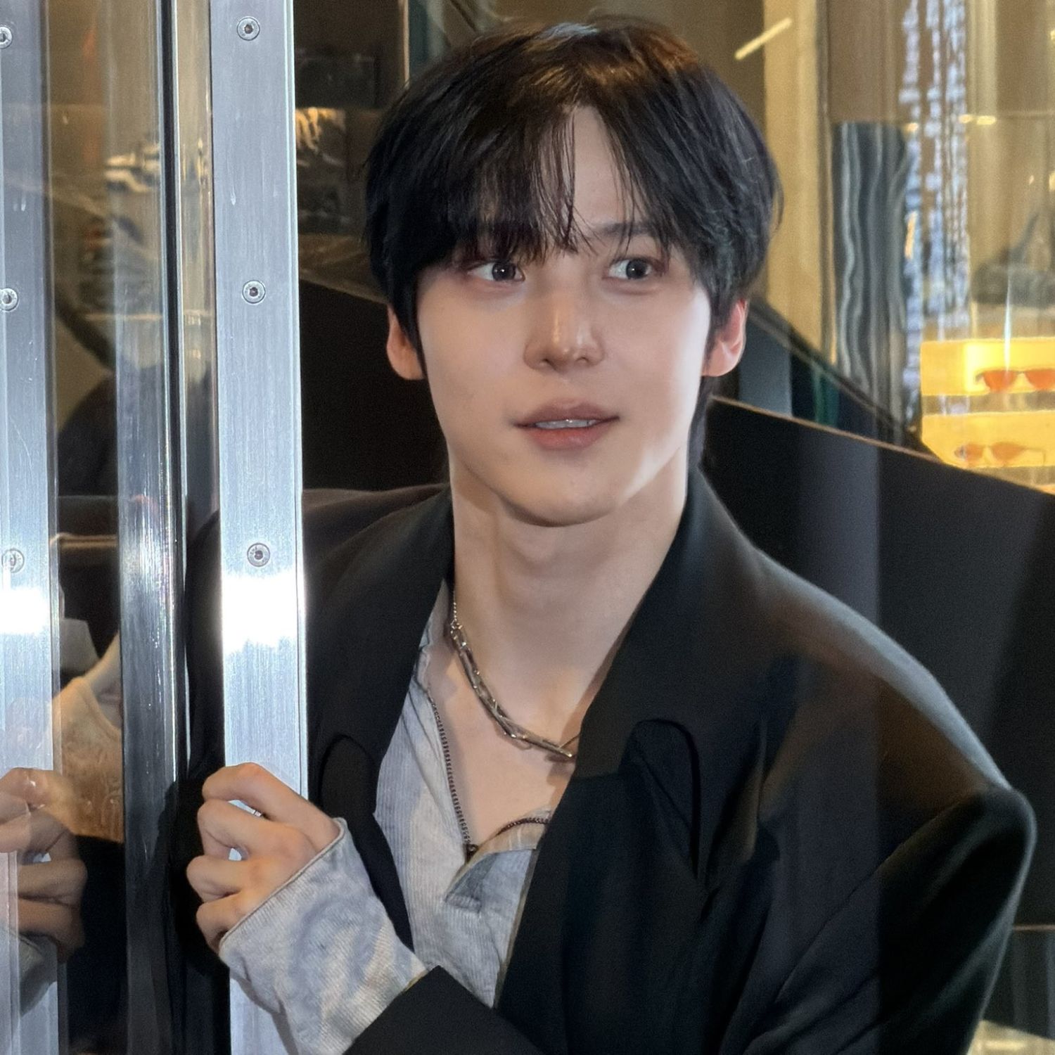 Behind-the-scenes cut of ATEEZ