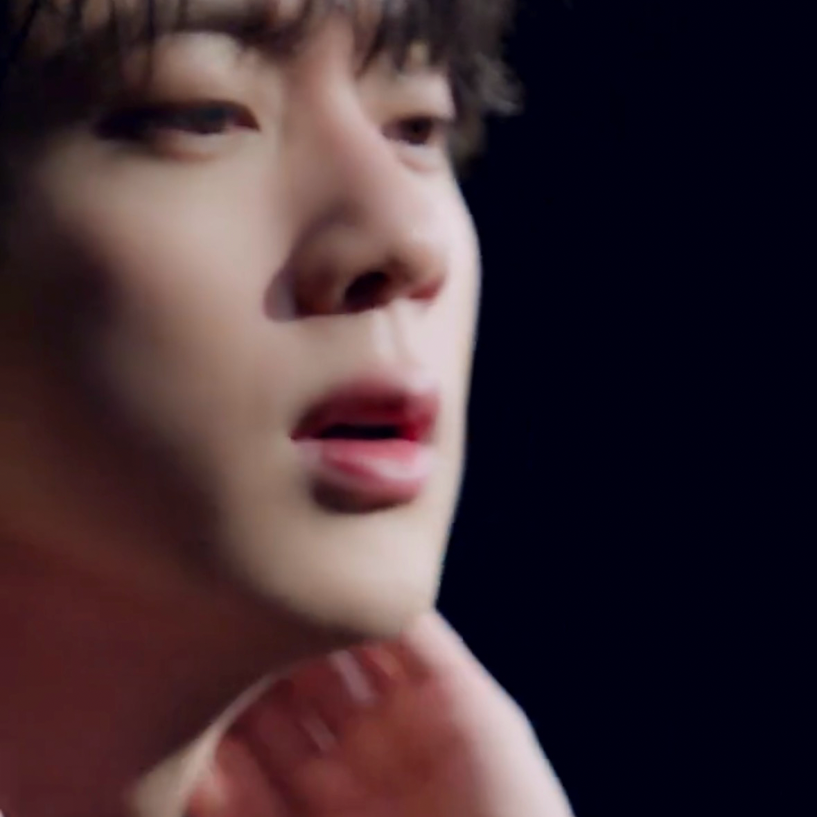 진 (방탄소년단) 최근 활동샷