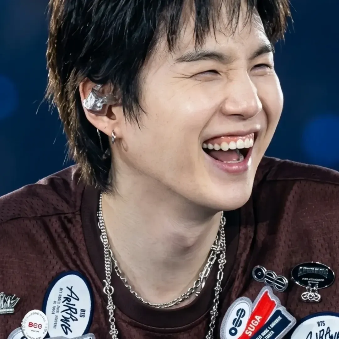 Potret di balik layar SUGA (BTS)