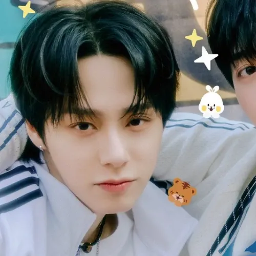 Latest photo of ONEUS