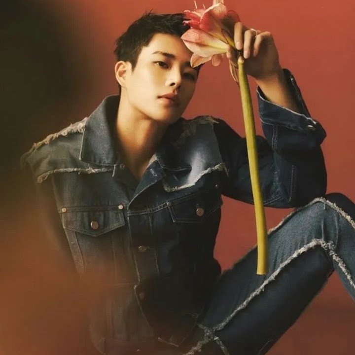 Behind-the-scenes cut of MJ (ASTRO)