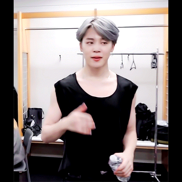 智旻 (防彈少年團)的最新活動照片