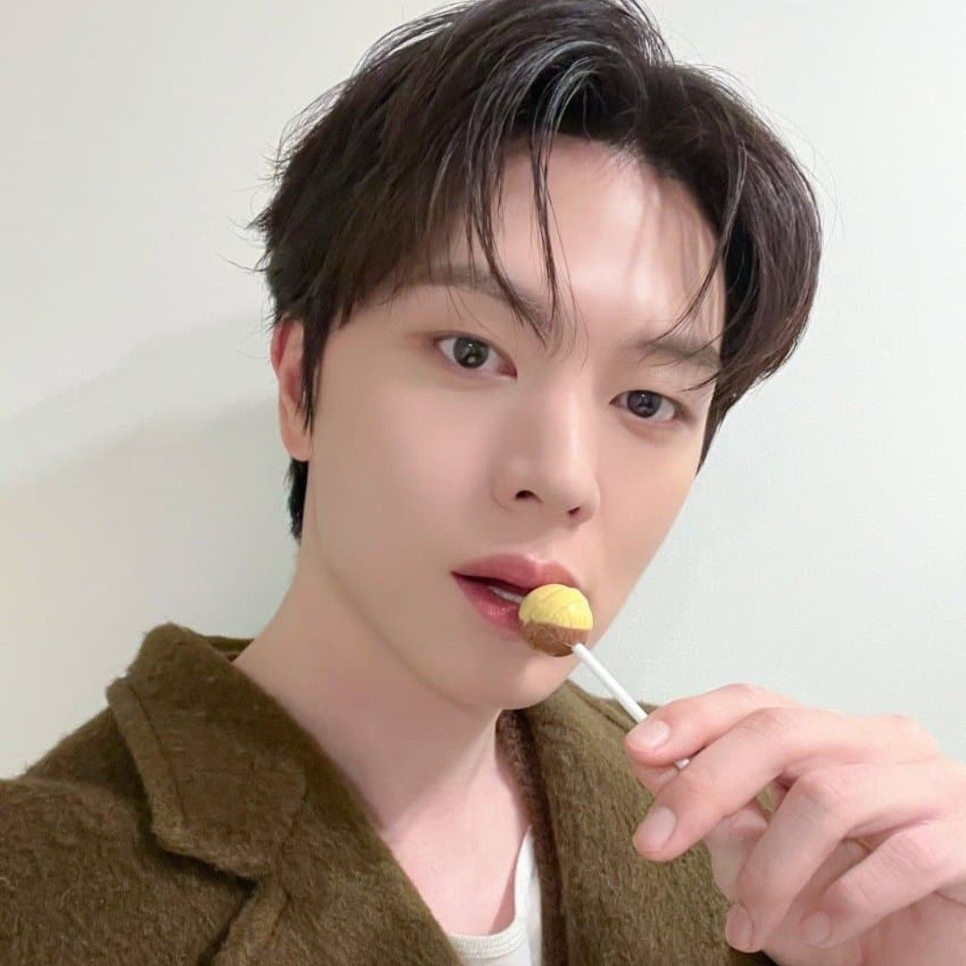 A moment captured by Yook Sungjae (BTOB)'s fan