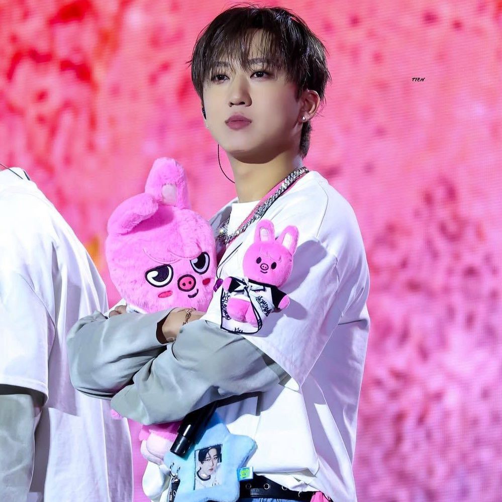 チャンビン (Stray Kids)の舞台裏ショット