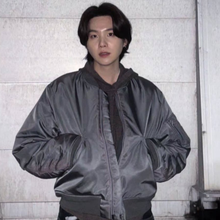 Potret di balik layar SUGA (BTS)