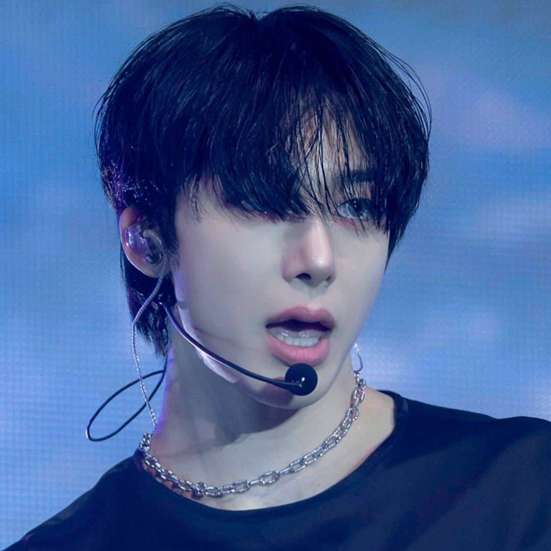 형원 (몬스타엑스) 최근 활동샷