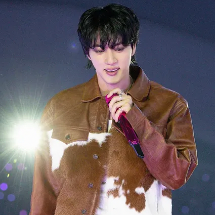 Foto terbaru Jin (BTS)