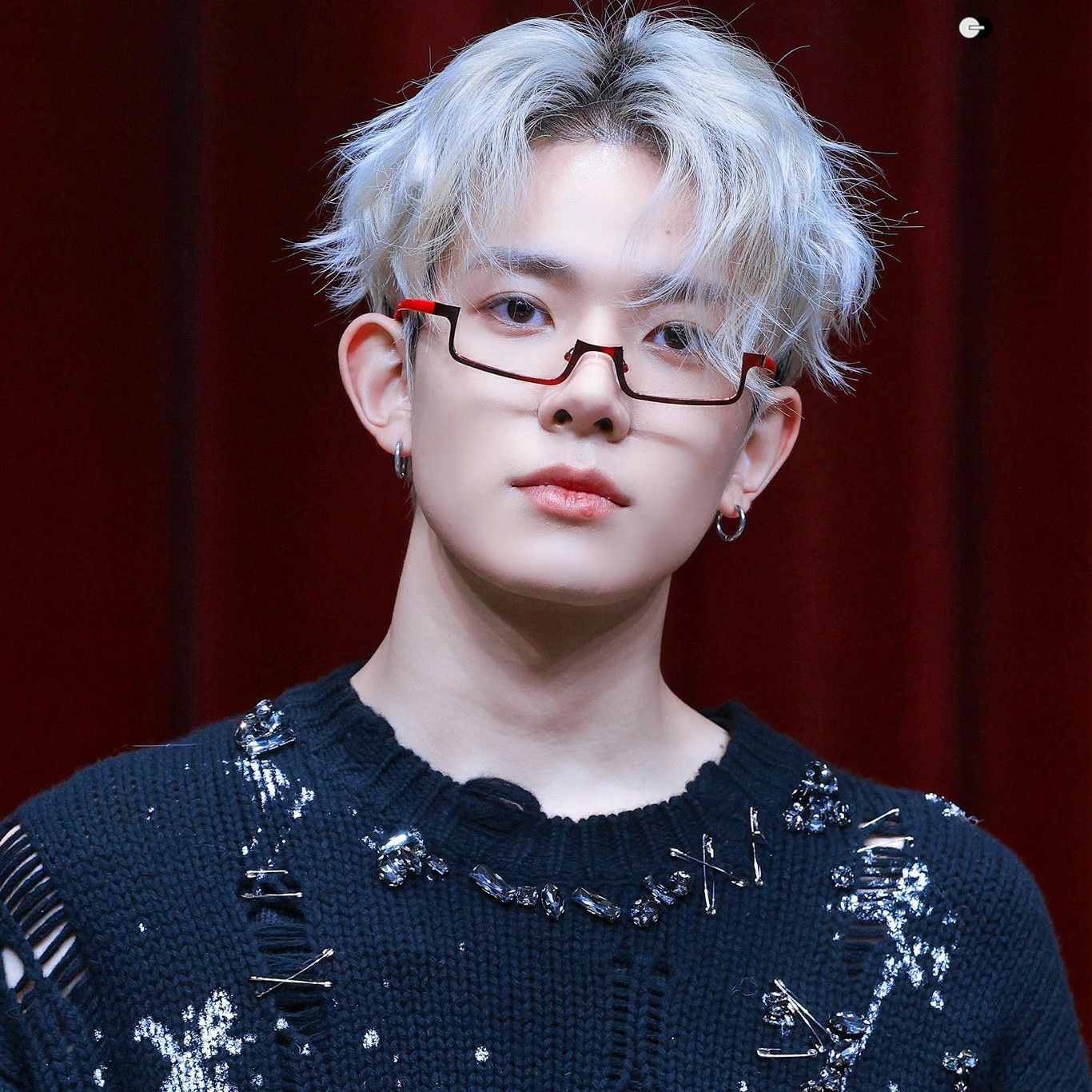 Foto terbaru Heeseung (ENHYPEN)