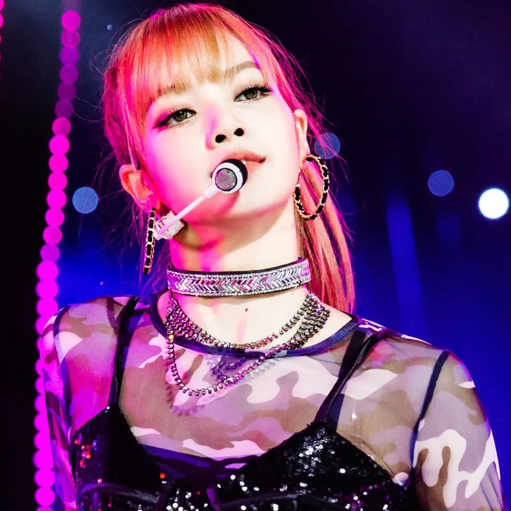 리사 (BLACKPINK) 팬이 찍은 순간