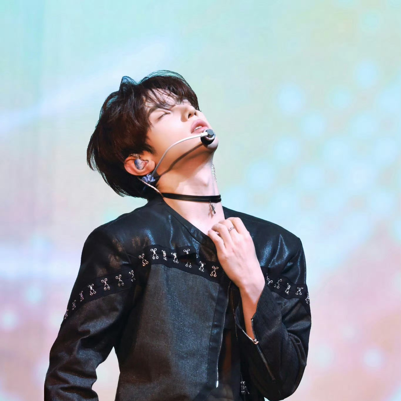 Behind-the-scenes cut of Zhang Hao