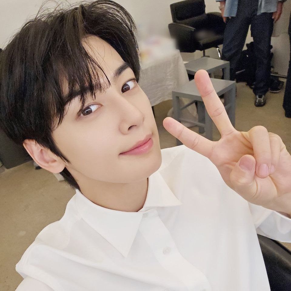 Recent activity shot of Eunwoo (ASTRO)