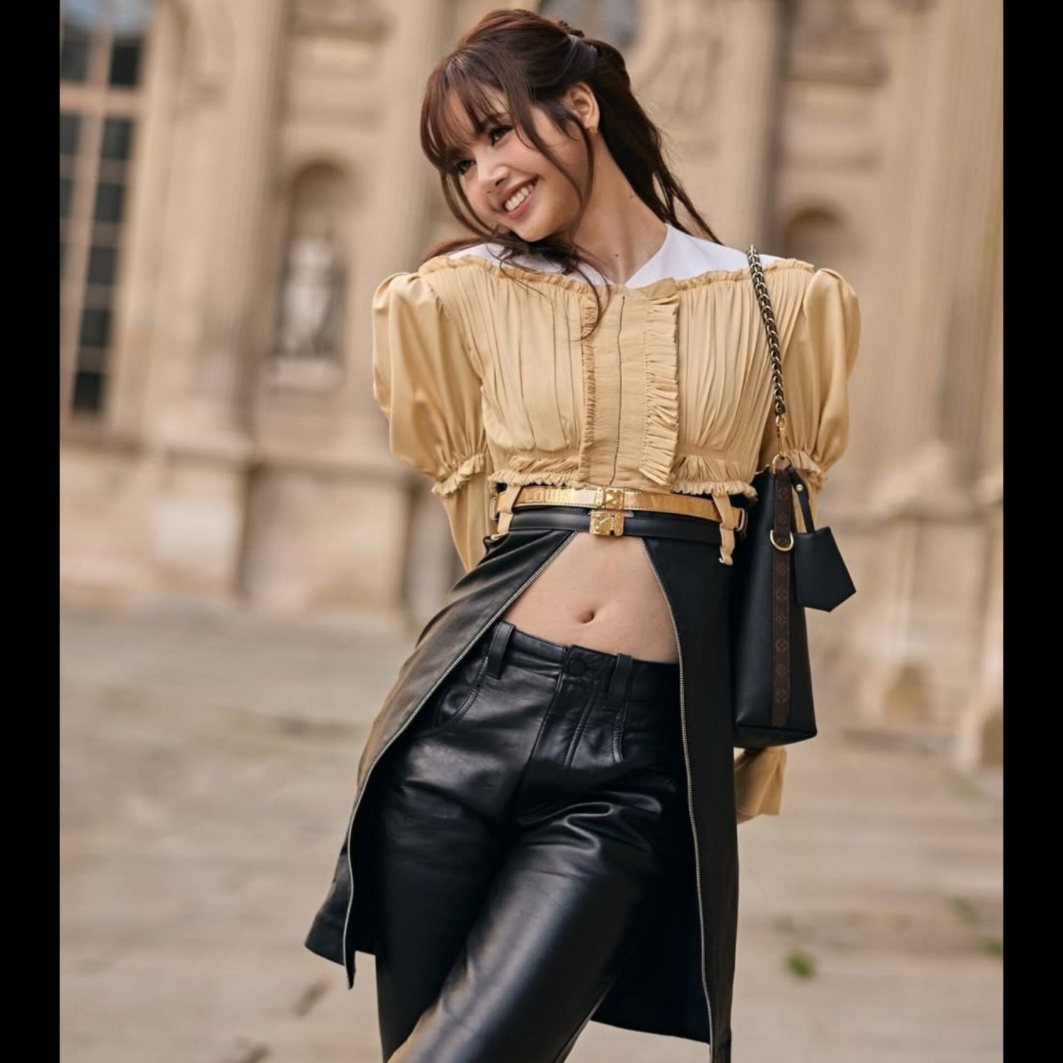 Foto terbaru Lisa (BLACKPINK)