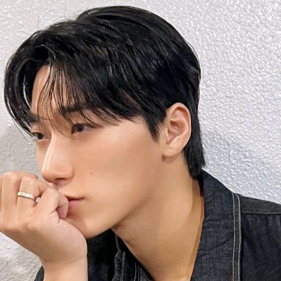 A moment captured by San (ATEEZ)'s fan