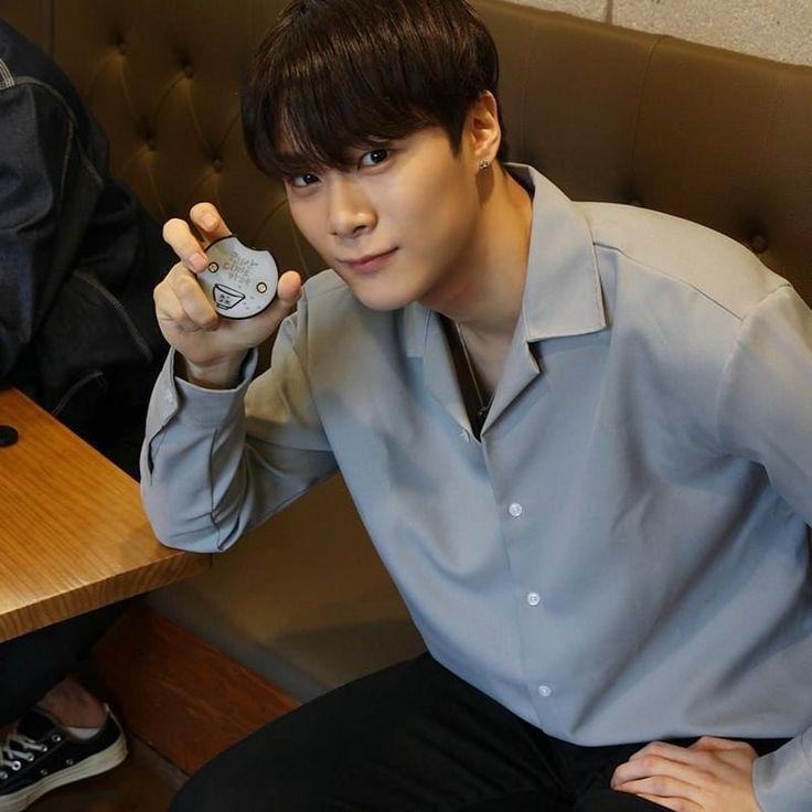 A moment captured by Moonbin (ASTRO)'s fan