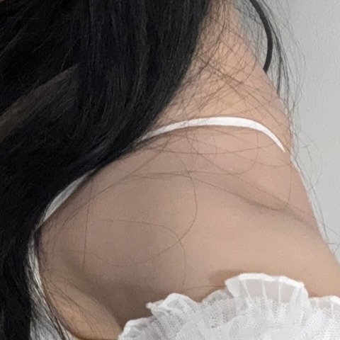 Latest photo of Jeong Yein (Lovelyz)