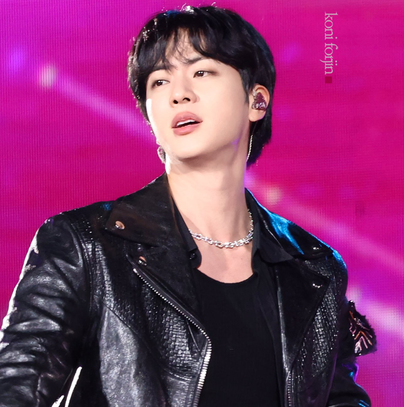 Foto terbaru Jin (BTS)