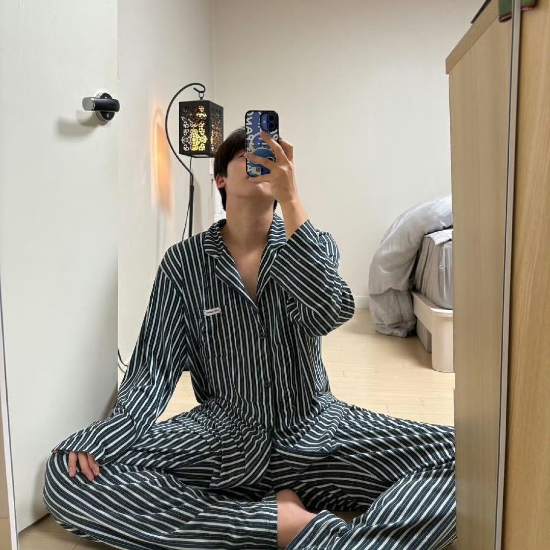 Recent activity shot of Kim Yohan (WEi)