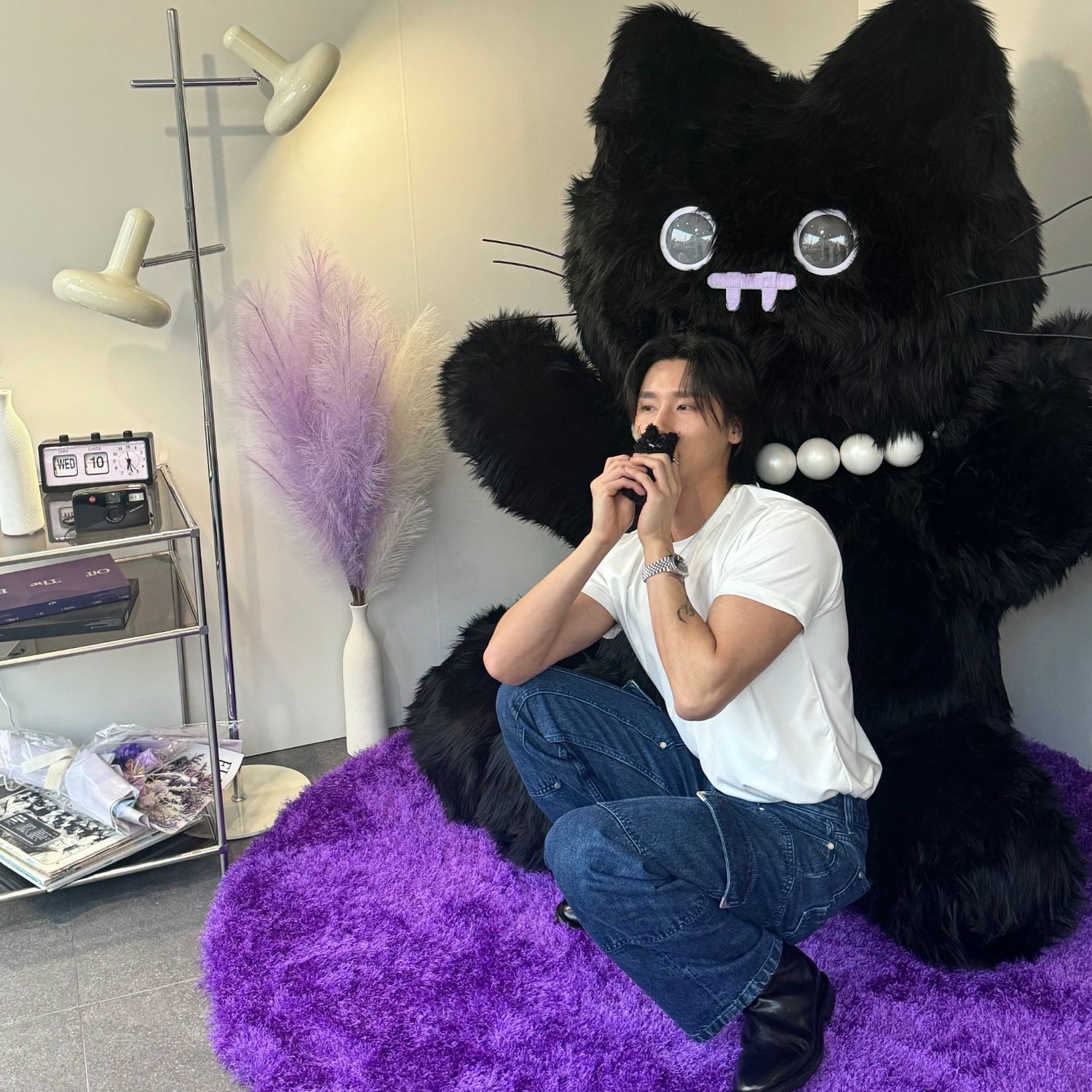 A moment captured by I.M (MONSTA X)'s fan