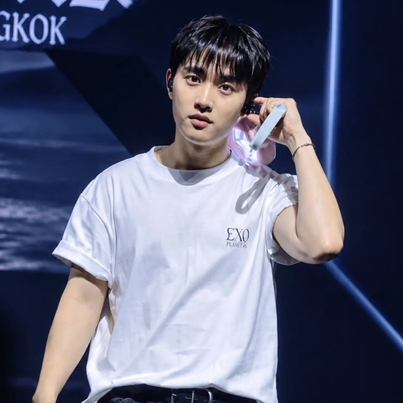 Foto aktivitas terbaru D.O. (EXO)