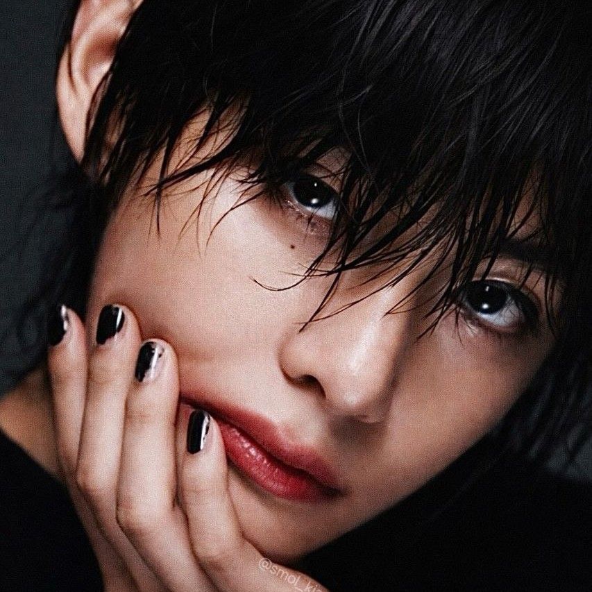 V (防弹少年团)粉丝拍下的瞬间