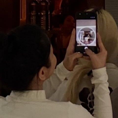 Foto aktivitas terbaru Solar (MAMAMOO)