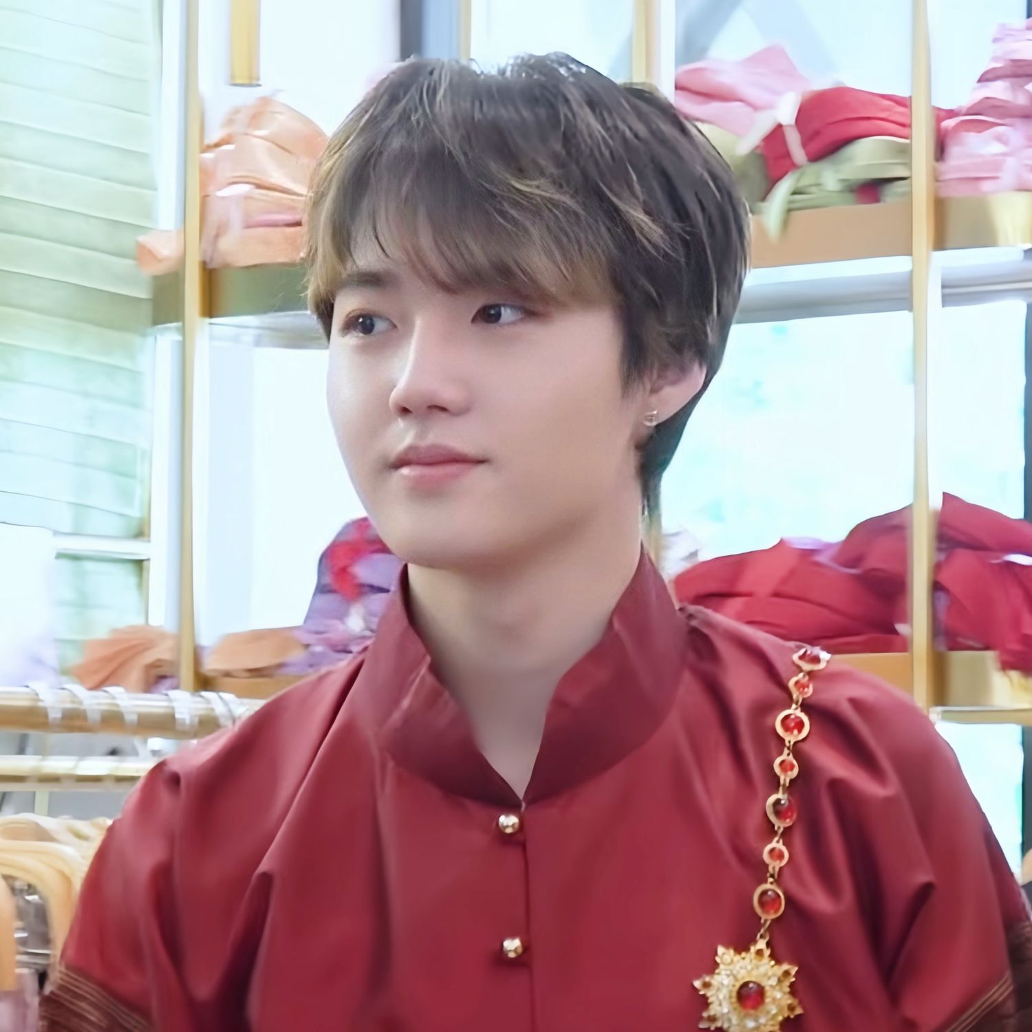 Latest photo of Doyoung (TREASURE)