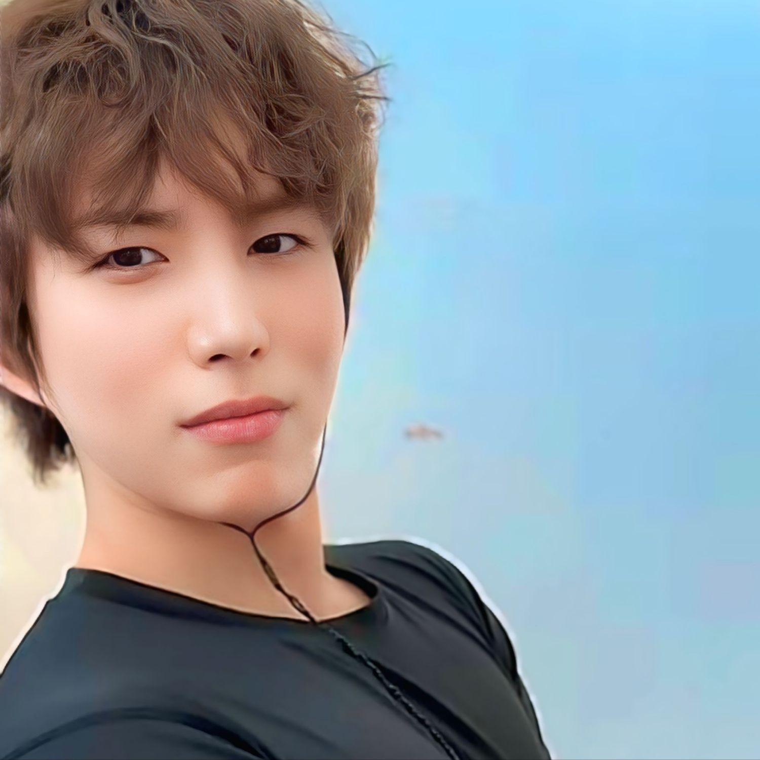 Latest photo of Wow (A.C.E)