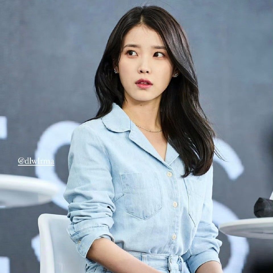 IUの舞台裏ショット