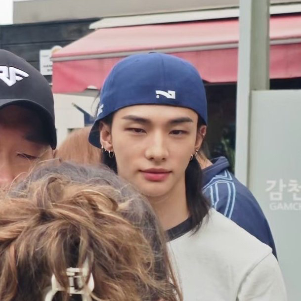 Behind-the-scenes cut of Hyunjin (Stray Kids)