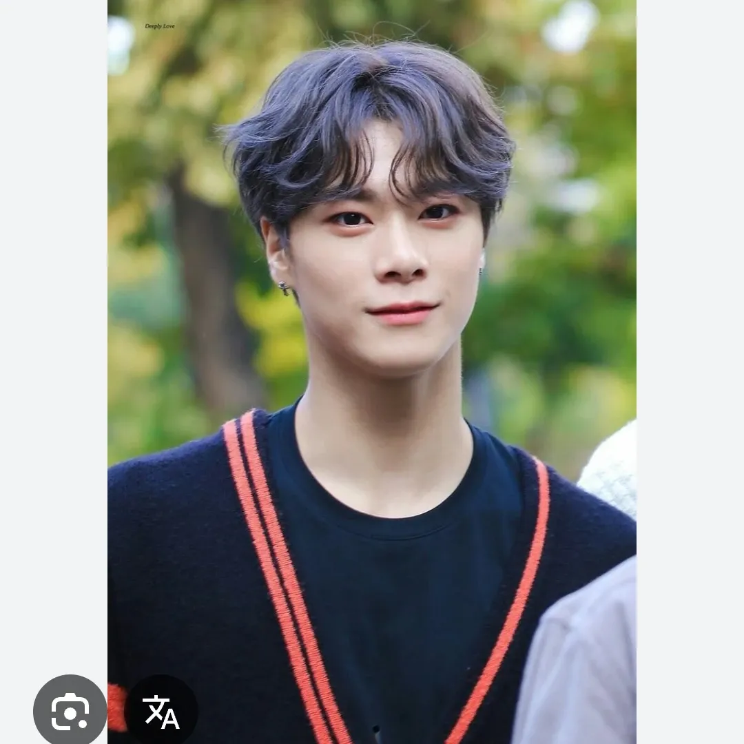 Latest photo of Moonbin (ASTRO)