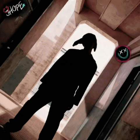 Foto aktivitas terbaru j-hope (BTS)