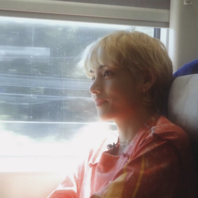 Recent activity shot of V (BTS)