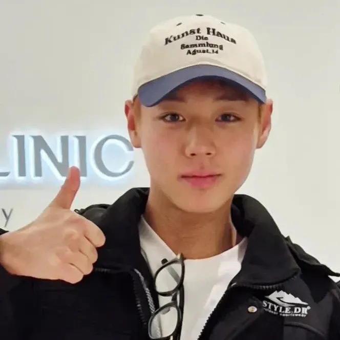 박지훈의 최신 사진