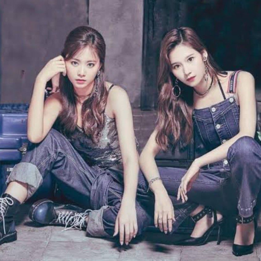 Foto terbaru Tzuyu (TWICE)