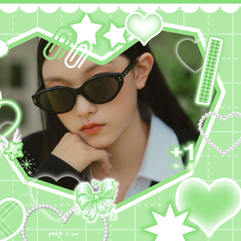 Behind-the-scenes cut of NewJeans