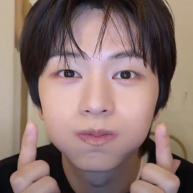 Recent activity shot of Yook Sungjae (BTOB)