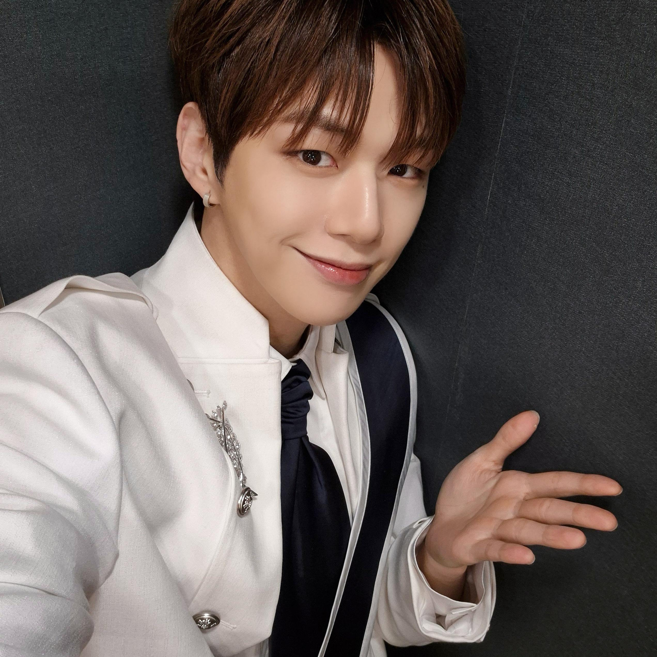 A moment captured by Kang Daniel's fan