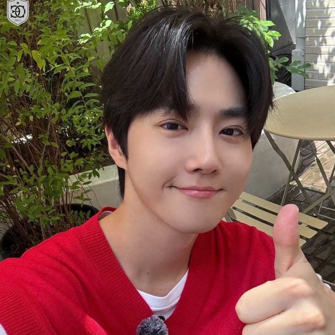 Behind-the-scenes cut of Suho (EXO)