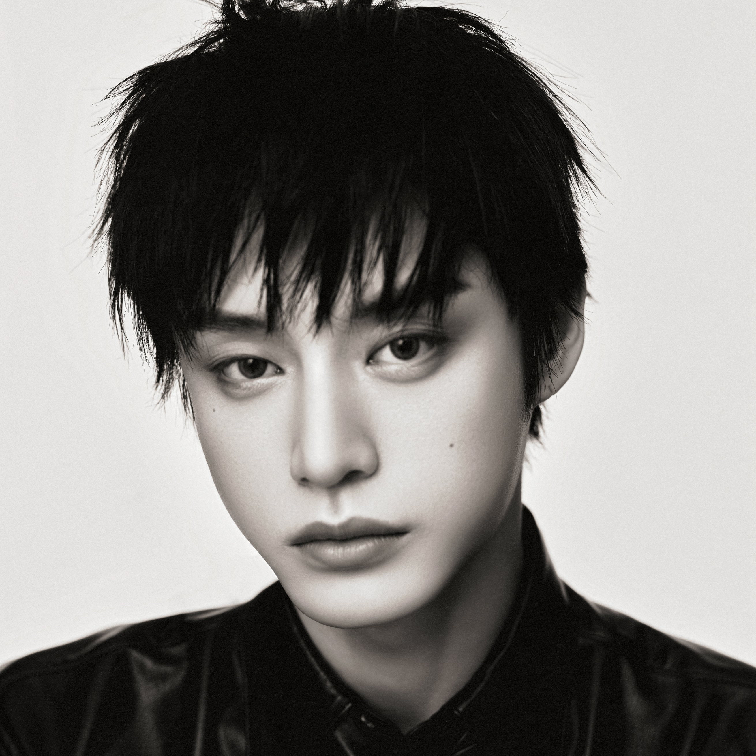 김지웅 (제로베이스원)의 비하인드 컷