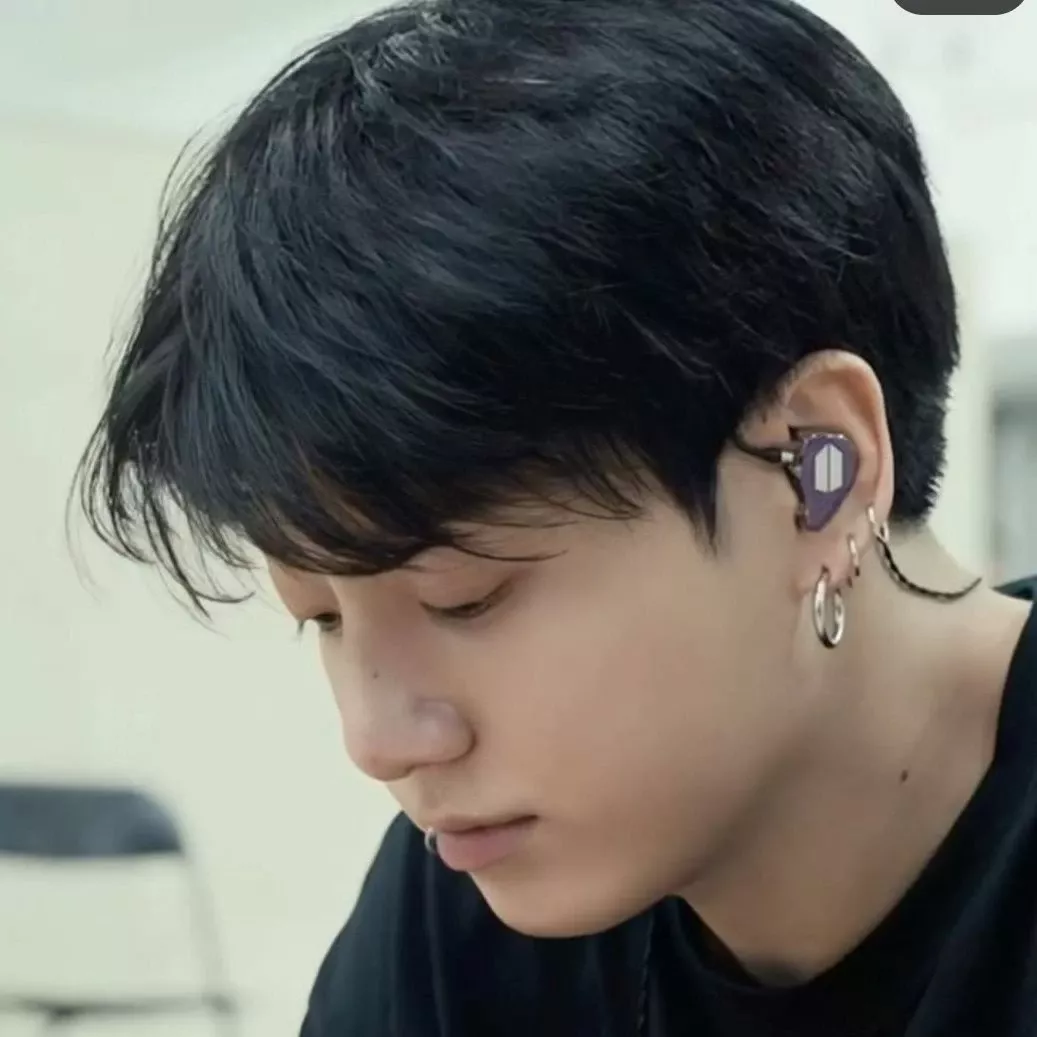 Behind-the-scenes cut of Jungkook (BTS)