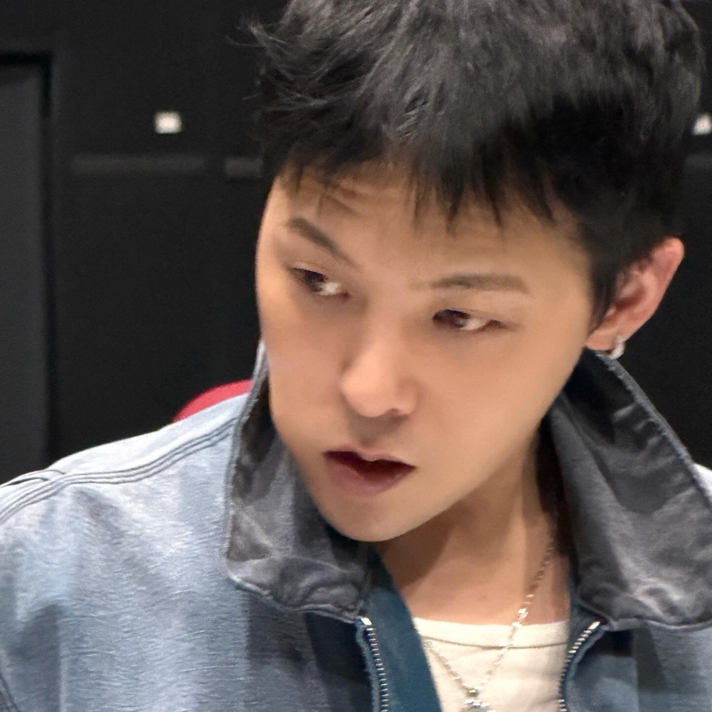 Behind-the-scenes cut of G-DRAGON (BIGBANG)