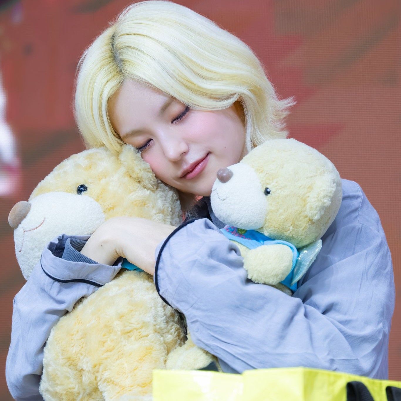 Latest photo of Yeji (ITZY)