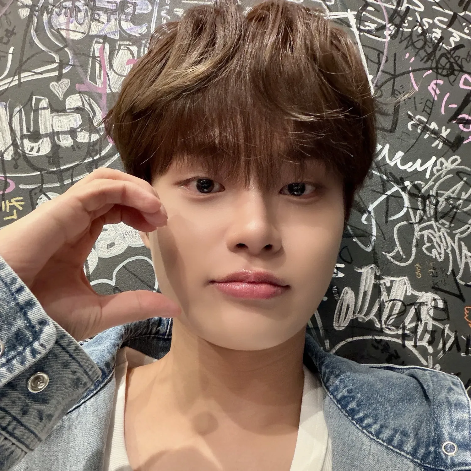 Latest photo of Lee Daehwi (AB6IX)
